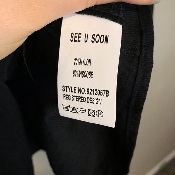 See U Soon Black Pleated Peplum Long Sleeve Blouse - Picture 8 of 9